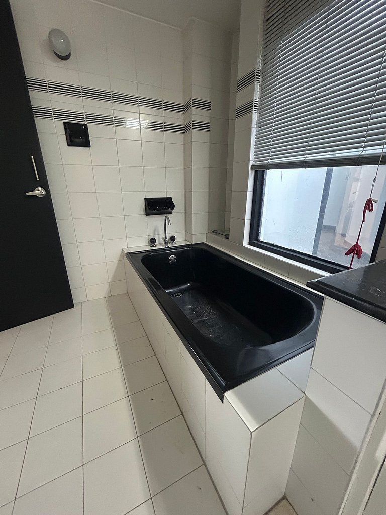 Casa Campestre, Ubicación Central