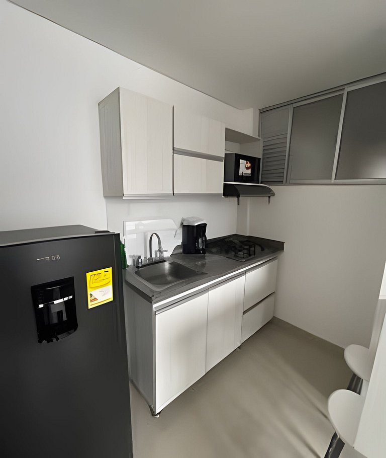 Moderno y cómodo cerca al cable