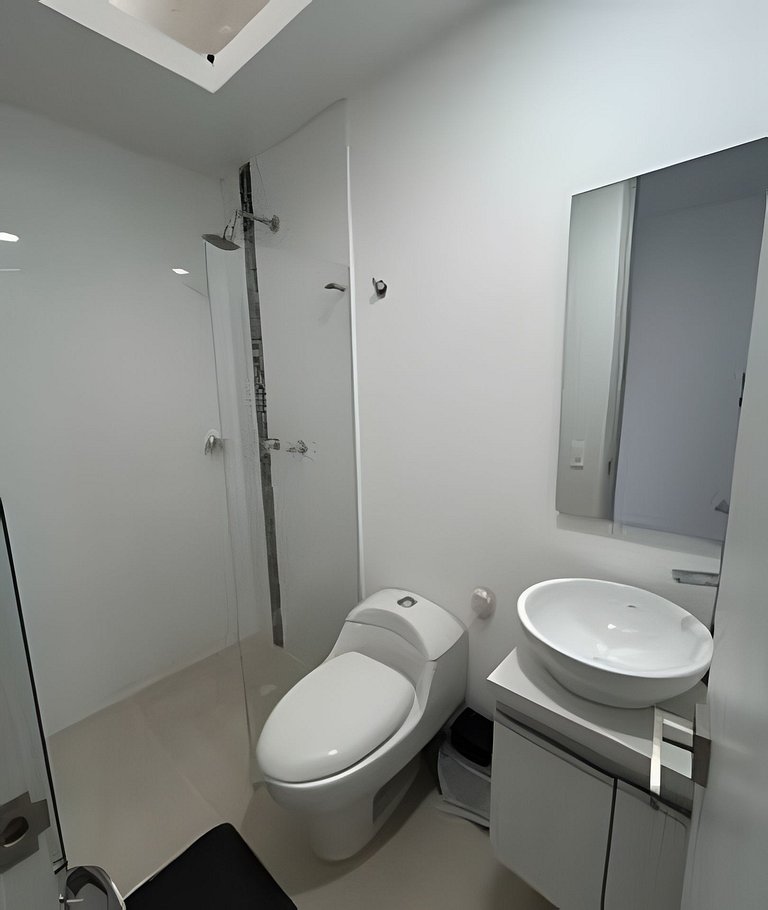 Moderno y cómodo cerca al cable